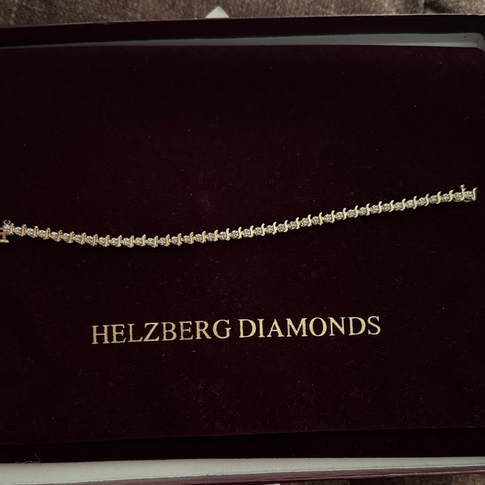 Helzberg Diamonds gold with diamonds Bracelet 14 K gold